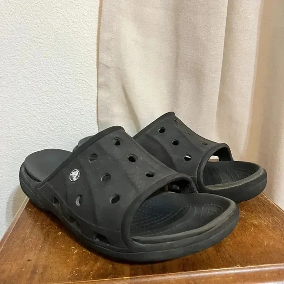 Crocs Classic Slides Baya II Comfort Black Mens 12 Womens 14‎ Non Slip Grunge