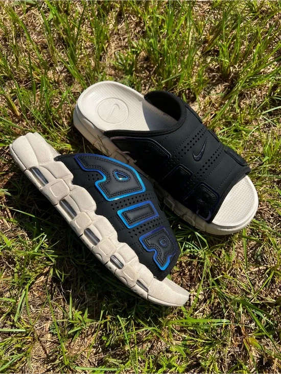 CLEAN Nike size 11 Mens Air More Uptempo Slides Sanddrift Tan shoes