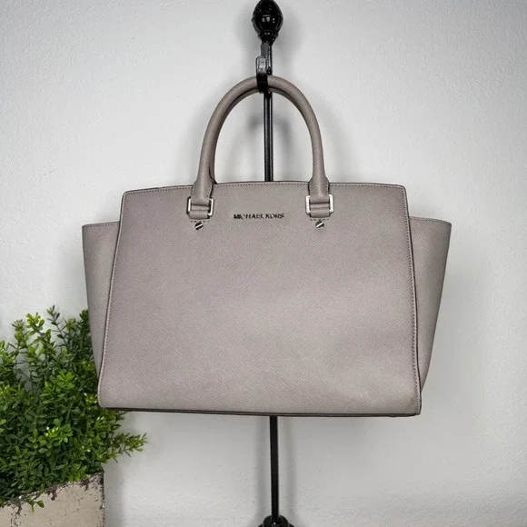 Michael Kors Selma Satchel Women Grey Saffiano Leather Professional Chic Large‎