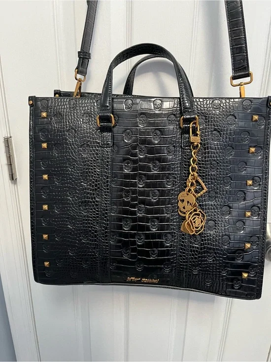 Betsey Johnson Black Skull Studded Shoulder Crossbody Gold Hardware Charm Goth