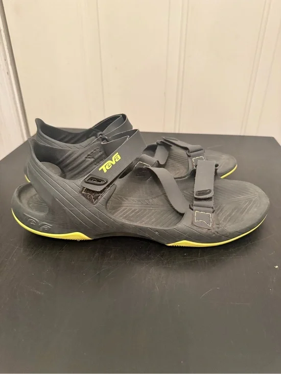 Teva Men’s Barracuda Waterproof Sandals Dark Charcoal Grey Neon Yellow US 14