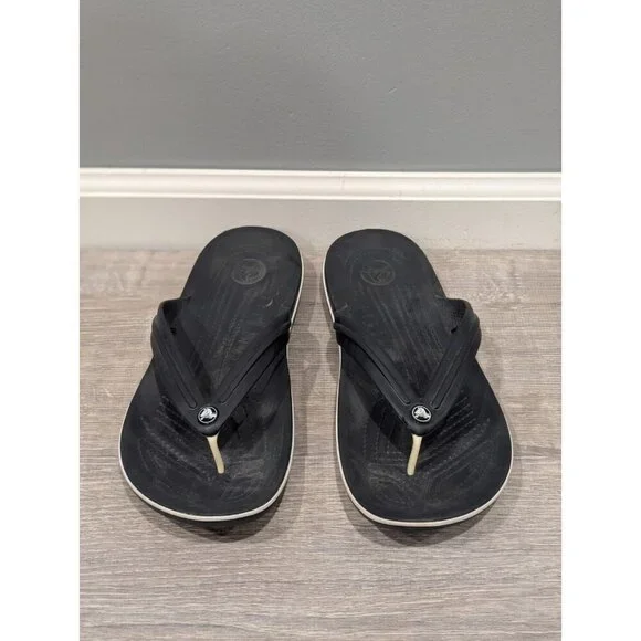 CROCS Black Leather rubber Thong Sandals Men’s Size 9 Women's Sz 11 Comfort