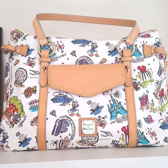 NWT *Rare* Retired Disneyana Walt Disney World Smith Tote