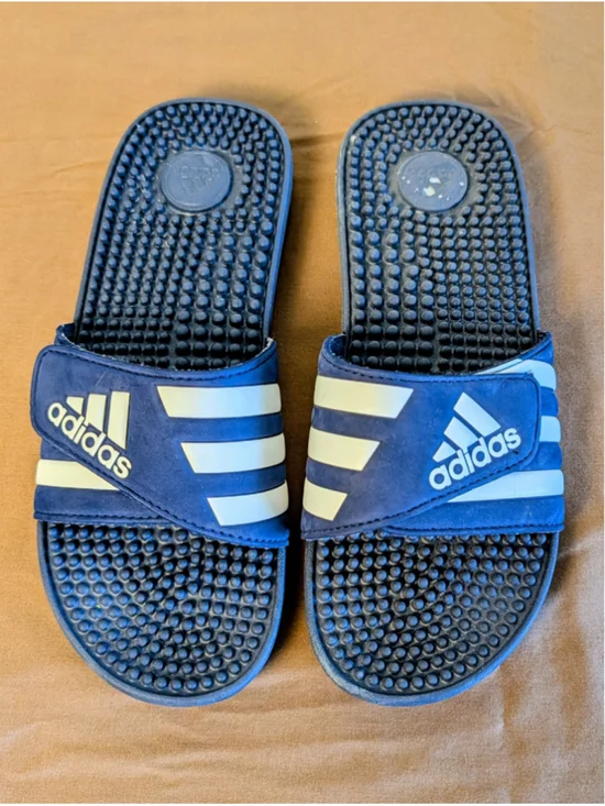 Adidas Adissage Adjustable Slides Men size 9 Navy White Massage Footbed Sandals