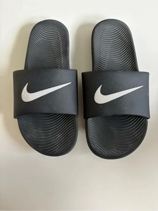 Nike Mens Black Slide Sandals with White Swoosh US Size 9