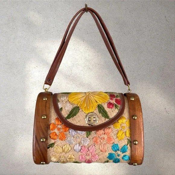Vtg Straw Raffia Handbag Purse Whidby Embroidered Philippines Turnlock Wood
