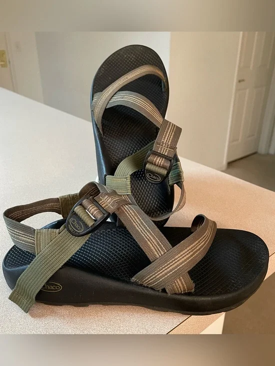Chaco Men’s Olive and Tan Strapped Z/1-Sandals