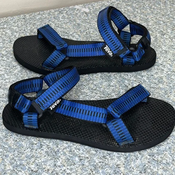 Teva Original Universal Sandals Mens Size 9 Blue Black Strappy Outdoor Hiking