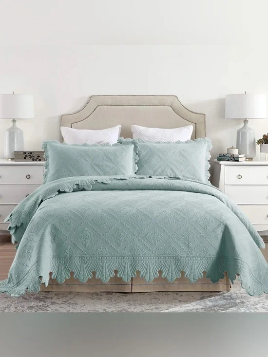 Light Blue Quilted Cotton king 3 piece Bedspread Set with Scalloped Edging