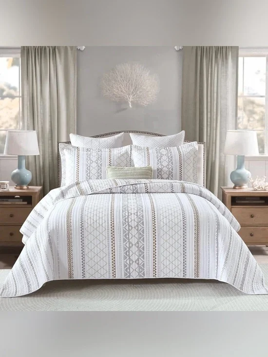 Striped Geometric Cotton 3 piece Queen quilt set White & Taupe