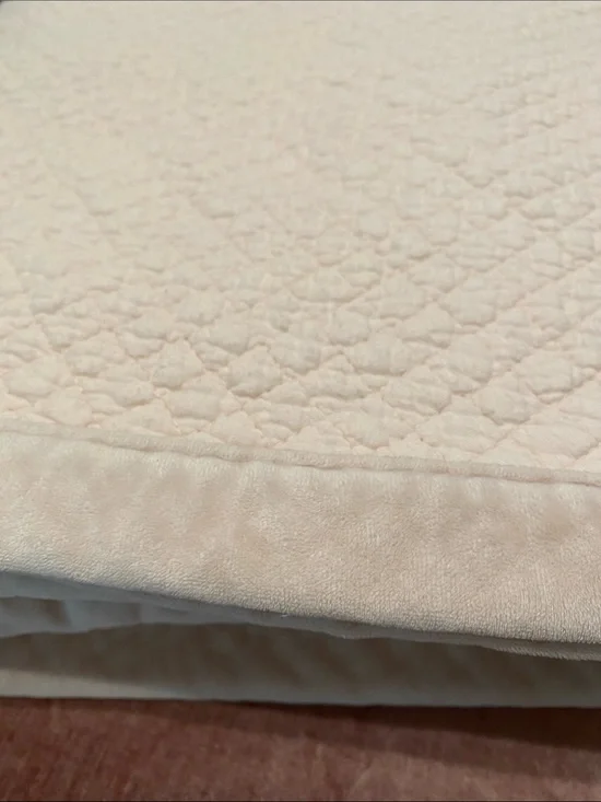 King Size Blush Pink Quilt