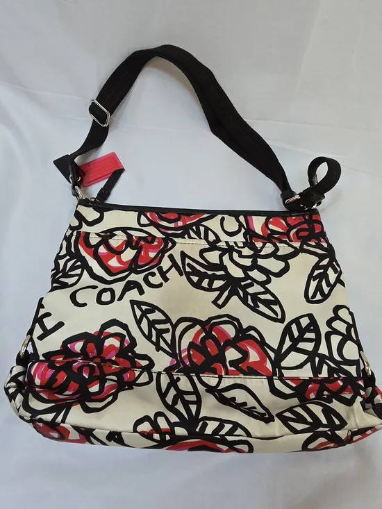 Coach Poppy Daisy Floral Graffiti Crossbody F16864