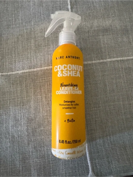 Marc Anthony Coconut & Shea Nourishing Leave-In Conditioner - Yellow