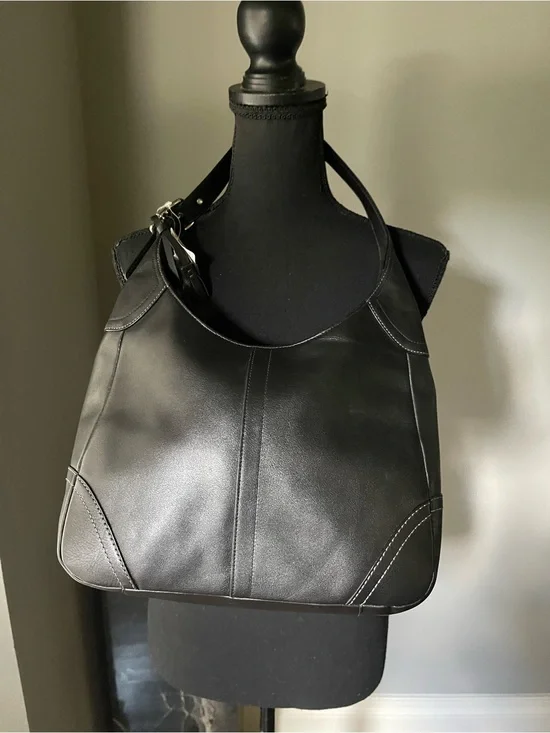 Coach Hobo Classic Black Leather Shoulder Bag - NWT