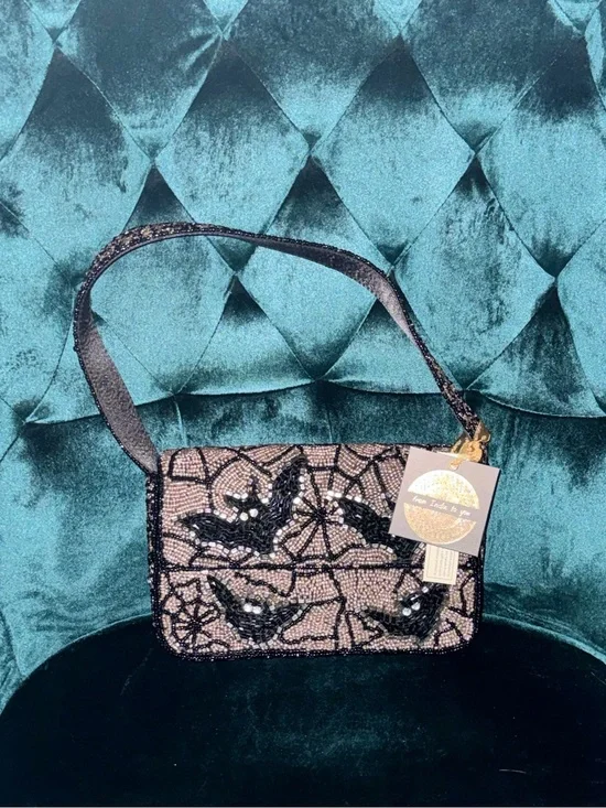 NWT Viral Handcrafted Beaded Bat & Cobweb Shoulder Bag Halloween