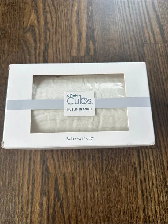 Cream Muslin Baby Blanket - Soft & Breathable - NWT