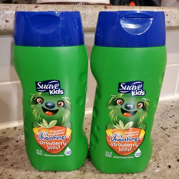 2 Suave Kids Strawberry Blast 2 in 1 Smoothing Shampoo and Conditioner 12 oz‎