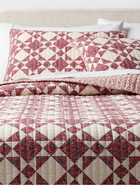Full/Queen Patchwork Quilt Set Red - Threshold