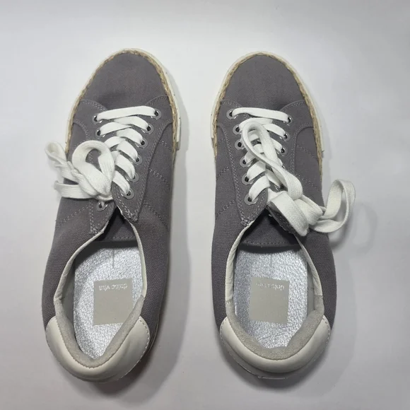 Dolce Vita Women’s Gray Canvas Lace-Up Sneakers Size 6.5M Casual Comfort Shoe