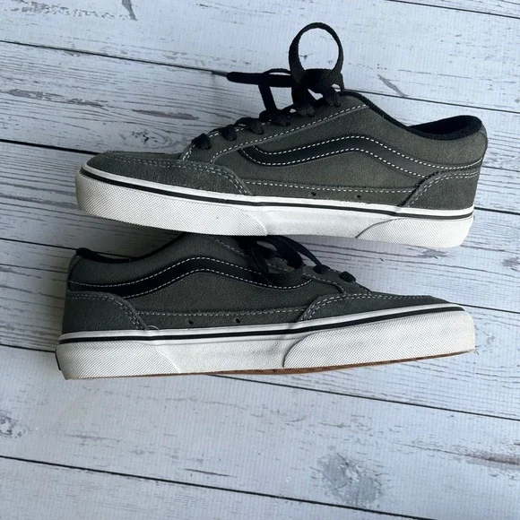 Vans Mens 6.5 Suede Low Top Skatewear Shoes Indie Streetwear Retro Grunge