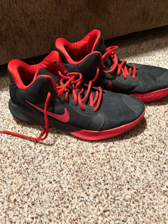 Nike Precision 3 Bred Black Red Mid Top Basketball Sneakers AQ7495-001