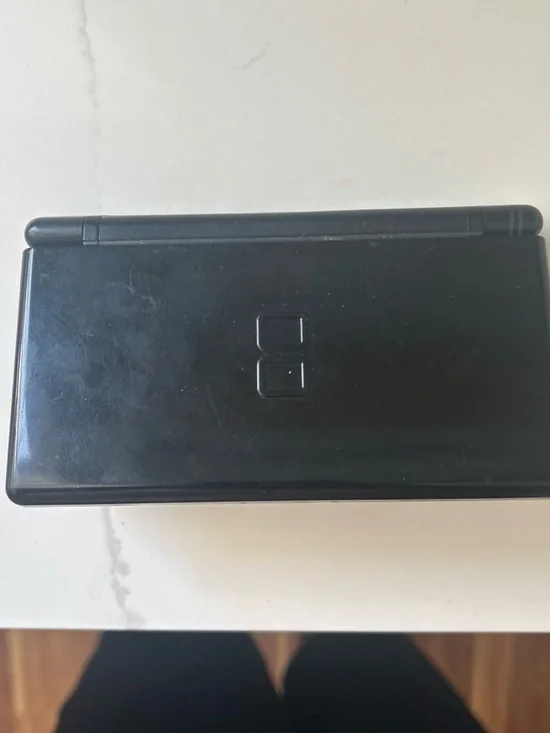Nintendo DS black no stylus
