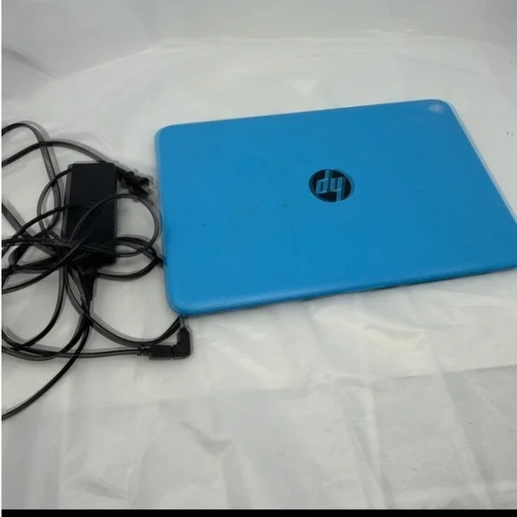 HP Stream Laptop 14-ax010wm Blue 14in Intel X7S46UA#ABA with Charger
