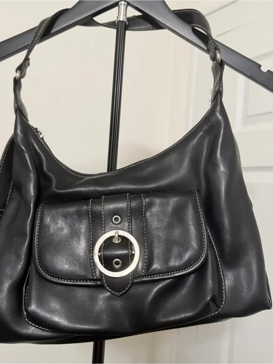 Classic Black Shoulder Bag with Silver Ring Accent