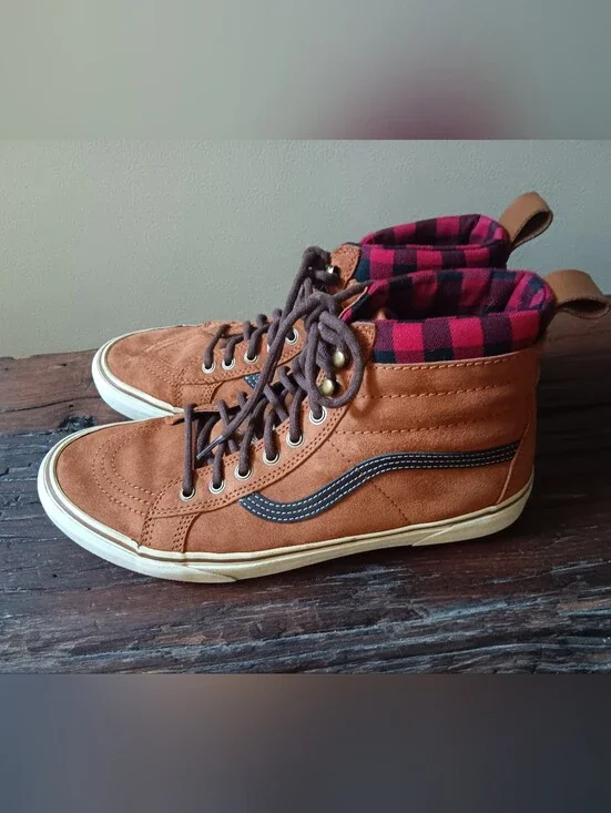 Vans Sk8-Hi MTE Brown Suede Red Buffalo Plaid Men’s 11 High Top Sneakers 3M