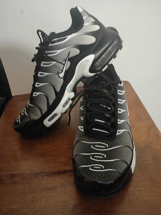 Nike Black and White Men's Running Sneakers