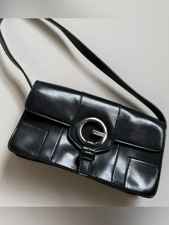 Vintage GUESS Black Shoulder Bag G Logo Buckle Envelope Baguette Y2K Mini Purse