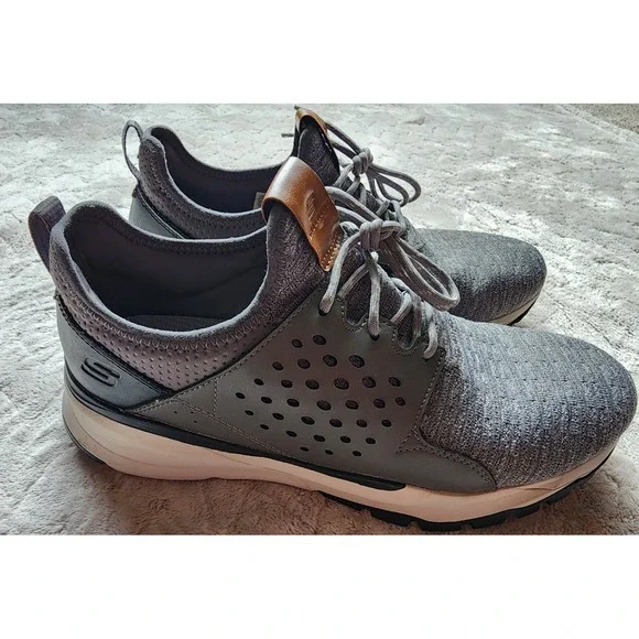 Skechers Relven-Velton Wide Fit Memory Foam Mens Grey Sneakers 11.5 65539