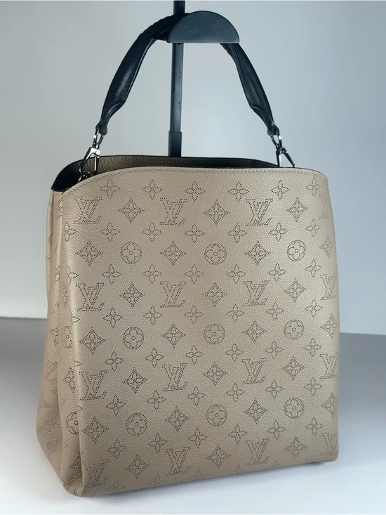 Authentic Louis Vuitton Mahina Babylone PM Bucket Bag