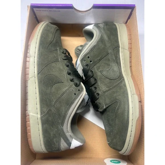 Nike SB Dunk Low Pro Sequoia HJ0367 301 Size 10.5 New/No Lid