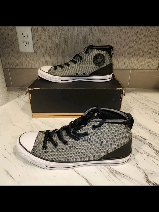 Converse Chuck Taylor All Star Syde Street Mid Sneakers Sz Mens 10 Or Womans 12