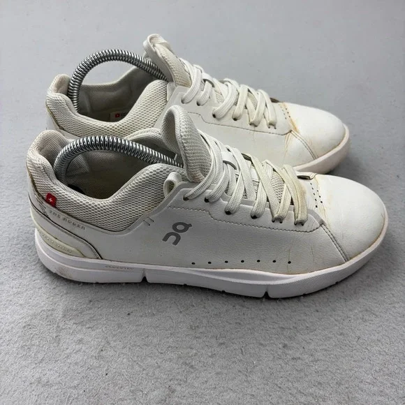 On The Roger Shoes Mens Size 7 White Leather Cushioned CloudTec Sneakers