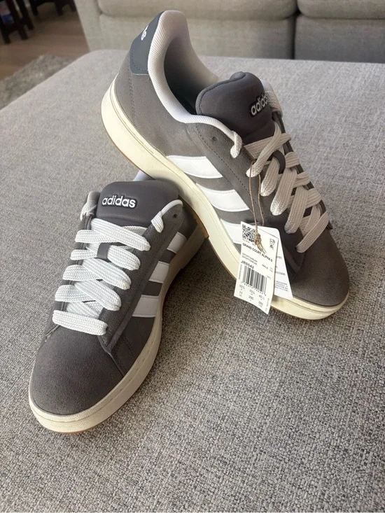 adidas Men’s Gray and White Grand Court Alpha