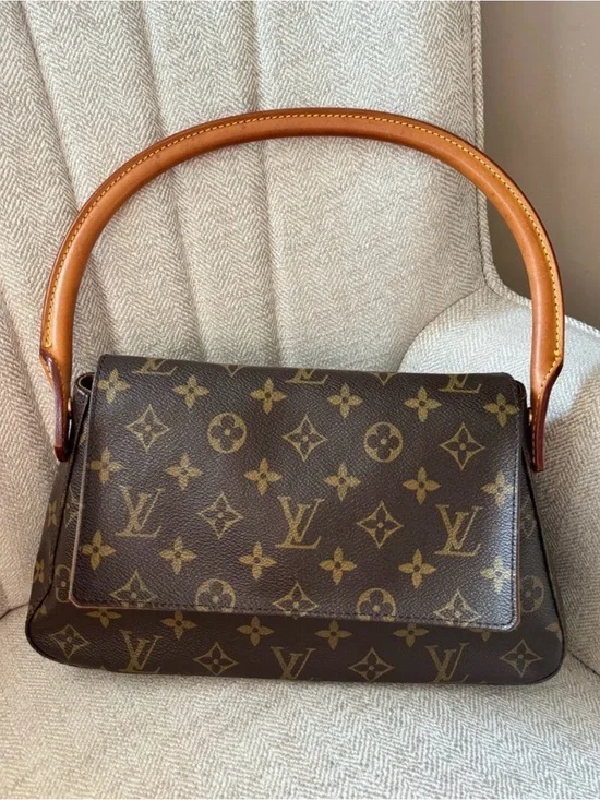 Louis Vuitton Mini Looping Vintage