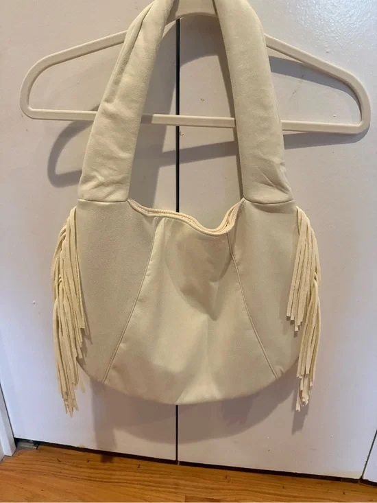 Francesca’s Cream Fringe Faux Suede Shoulder Bag -NWOT