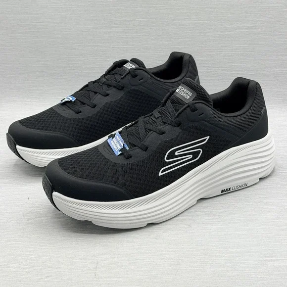 Skechers GO Run Men's 13 Sneakers Black Max Cushion Endeavor Walking 220613