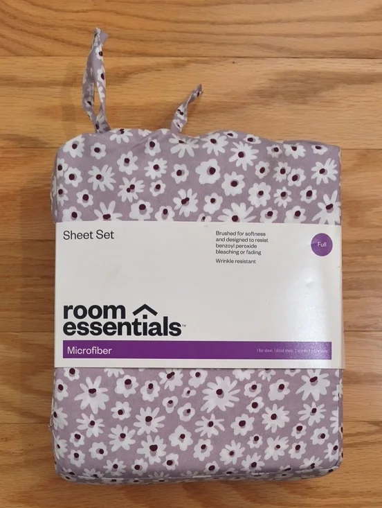 Room Essentials Lavender Floral Microfiber Full Sheet Set NWT