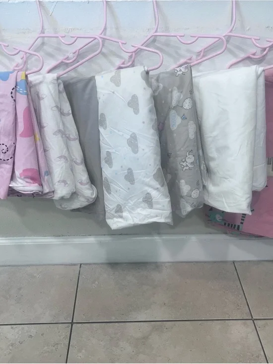 7  crib/toddler bed - 7 for the price of one.