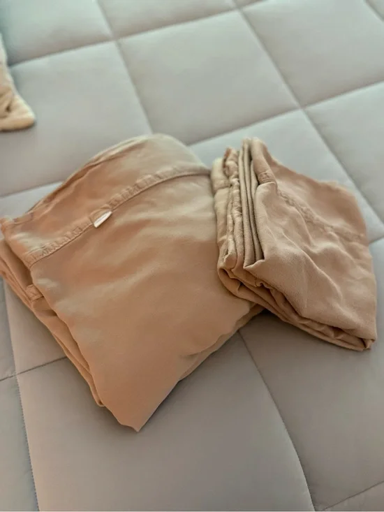 Premium Tan Sheet Set - Soft Everyday Bedding Cariloha brand