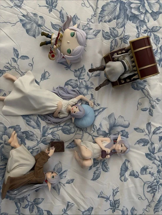 Frieren 5 piece set of Frieren Anime Figurines NO boxes