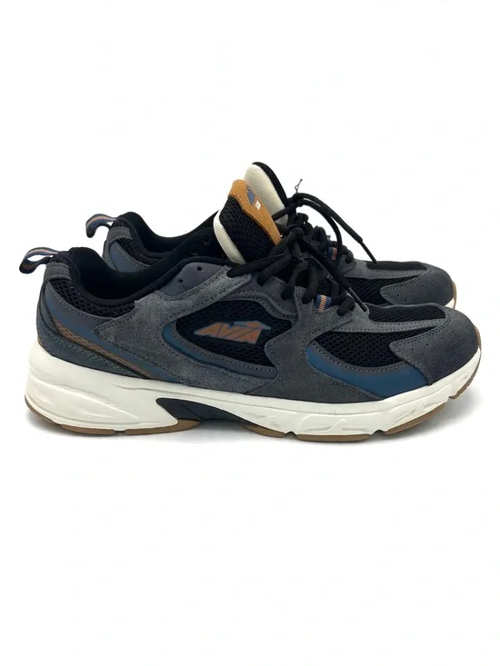 Men's Avia Navy and Tan Athletic Sneakers