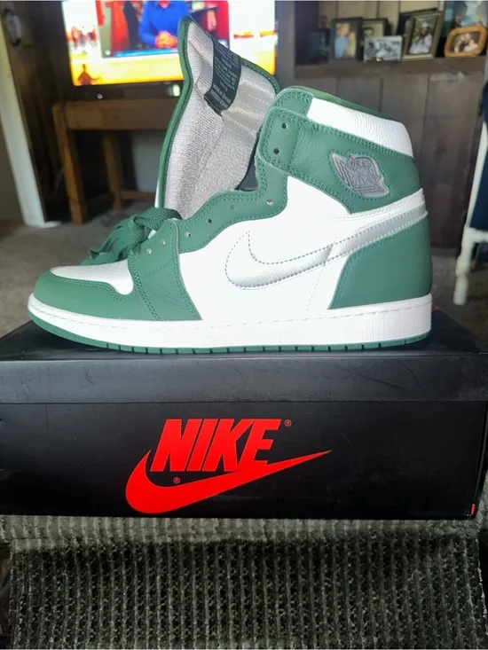 Nike Air Jordan 1 High Gorge Green White Men's Sneakers Size 13
