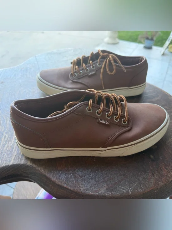 Vans Brown Low-Top Sneakers with Cream Sole and Brown Laces