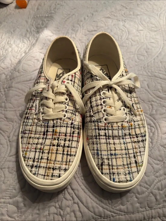 Vans Men’s Ivory Plaid Canvas Sneakers with Multicolor Accents