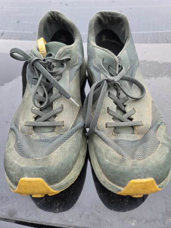 Men's Casual Green Lace-Up Sneakers With Wear As Noted