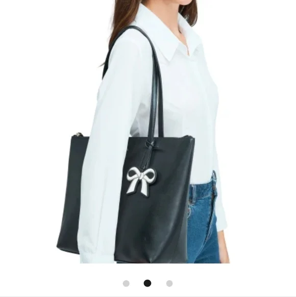 KATE SPADE NEW YORK CASSY BLACK TOTE. SMOOTH PVC